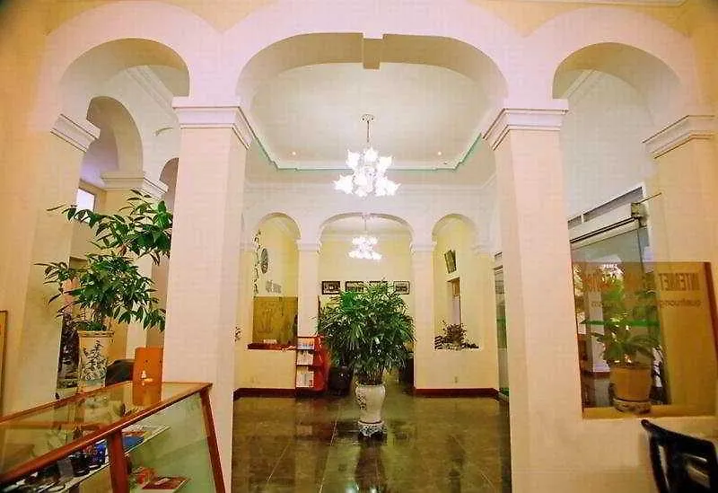 Que Huong Hotel Nha Trang
